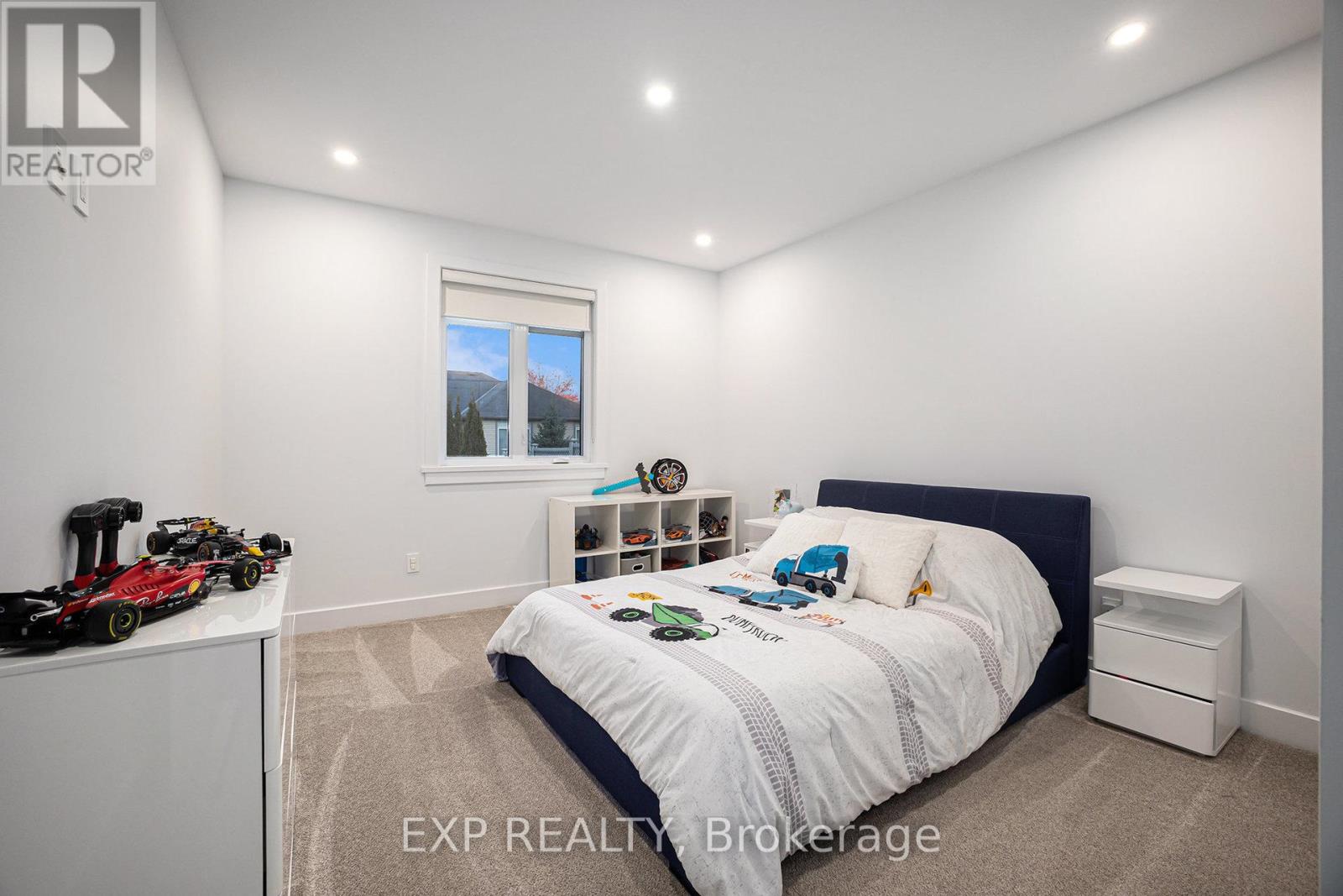 66 Bald Eagle Crescent