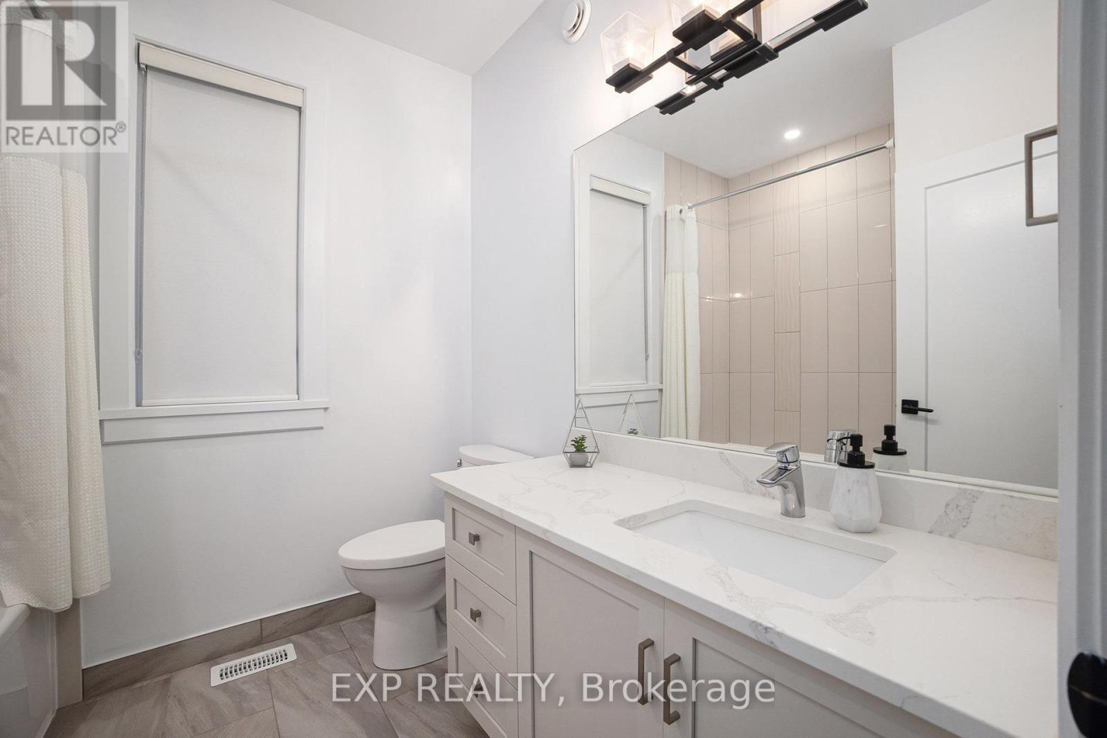 66 Bald Eagle Crescent