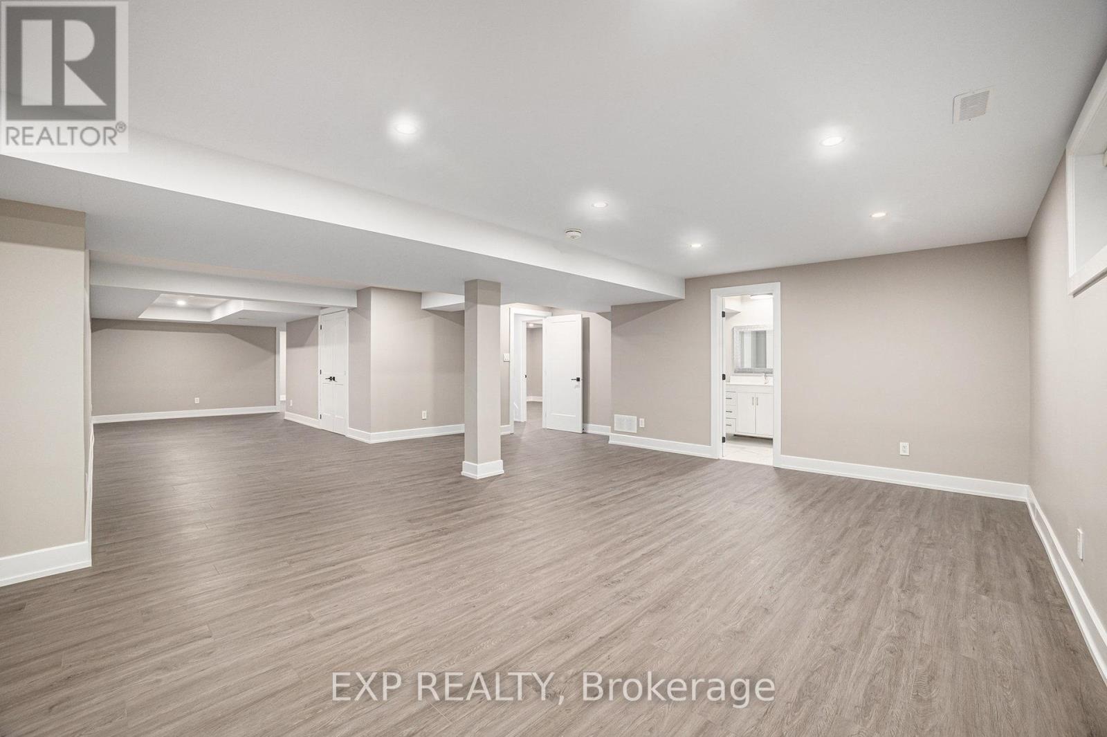 66 Bald Eagle Crescent