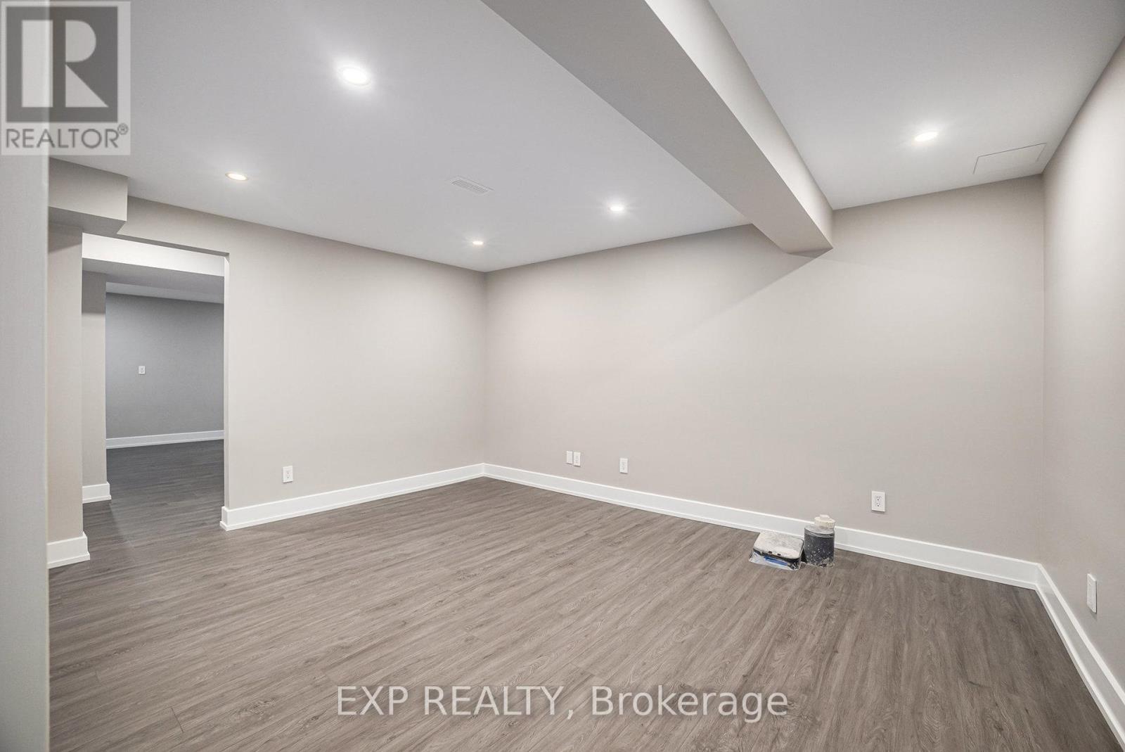 66 Bald Eagle Crescent