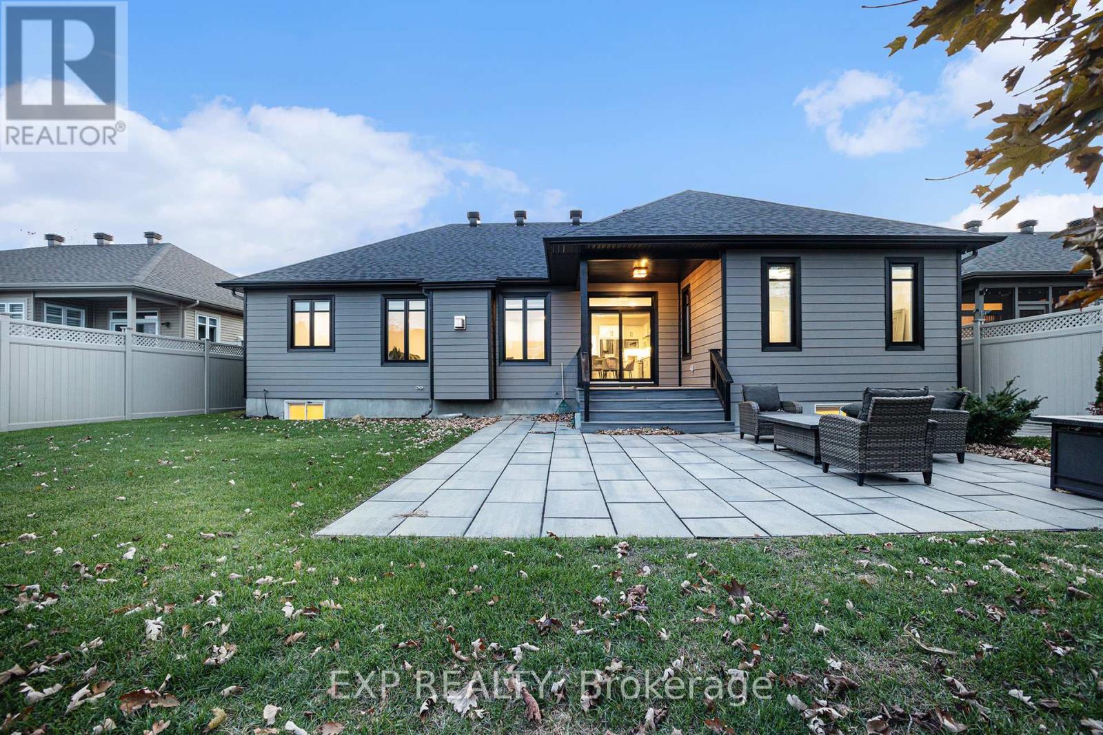 66 Bald Eagle Crescent