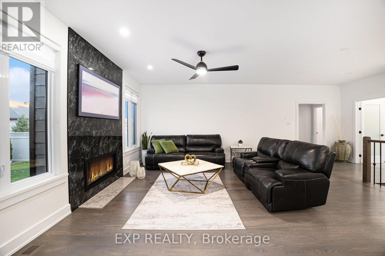 66 Bald Eagle Crescent