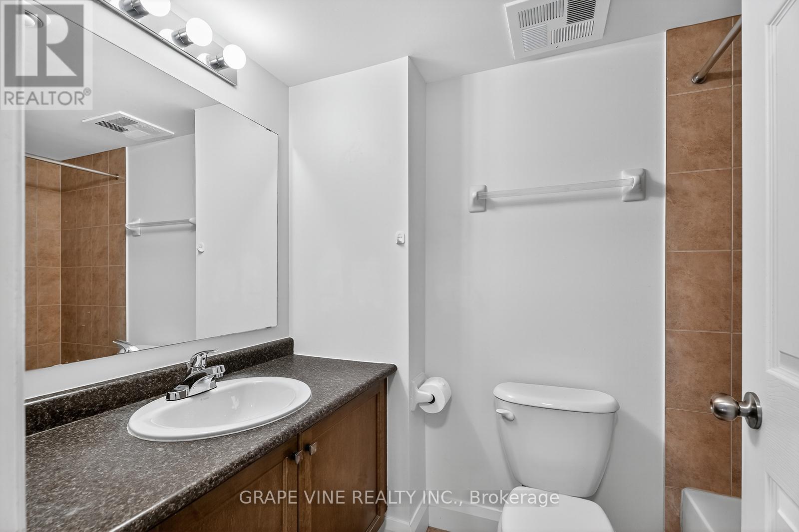 301u - 1921 St. Joseph Boulevard