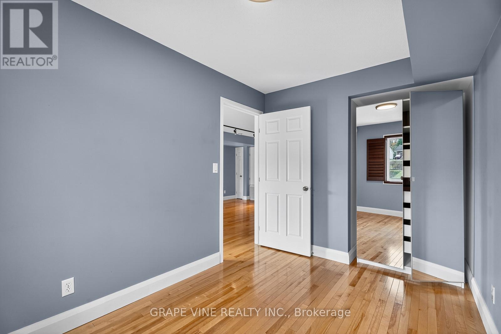 301u - 1921 St. Joseph Boulevard