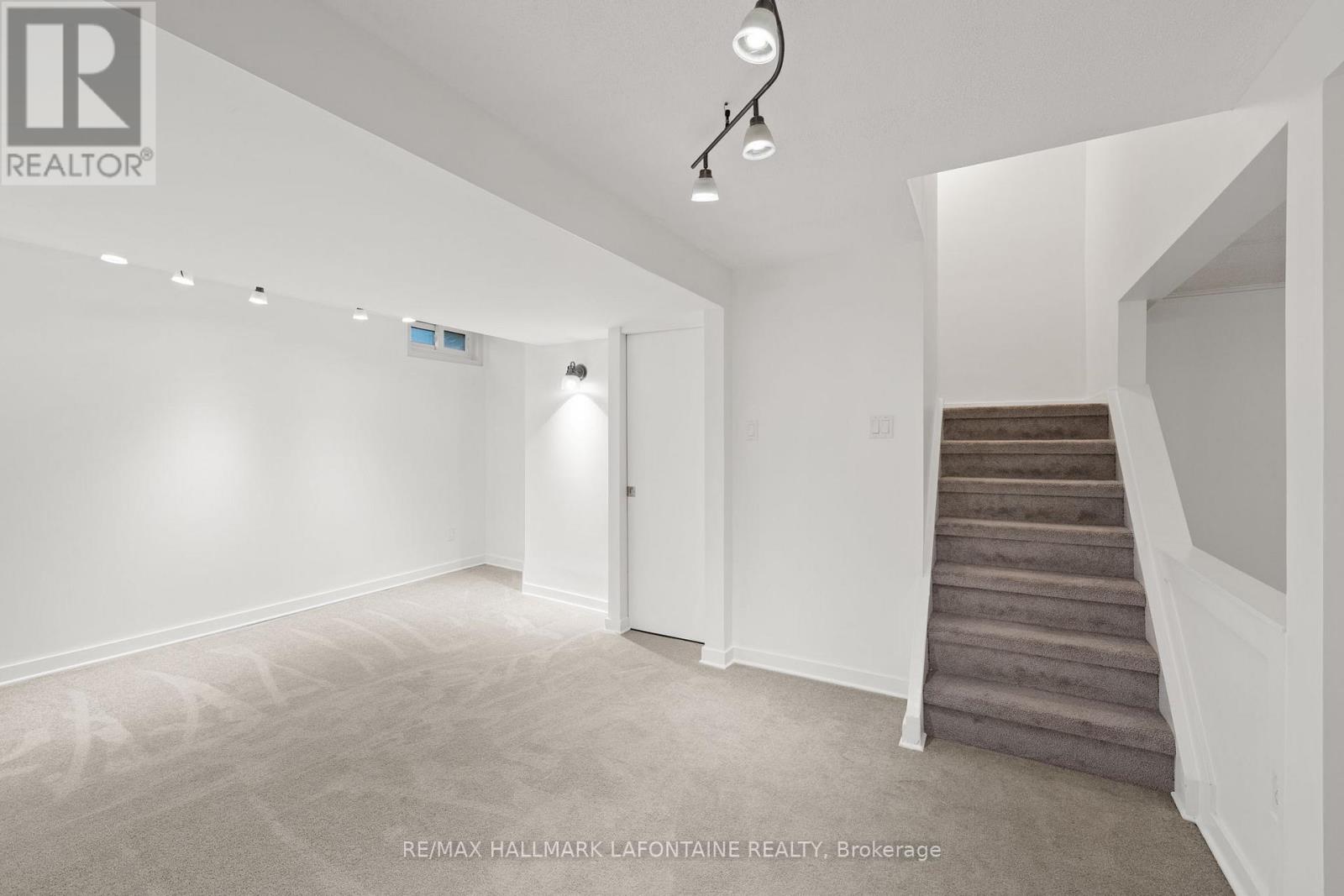 303 Mockingbird Drive