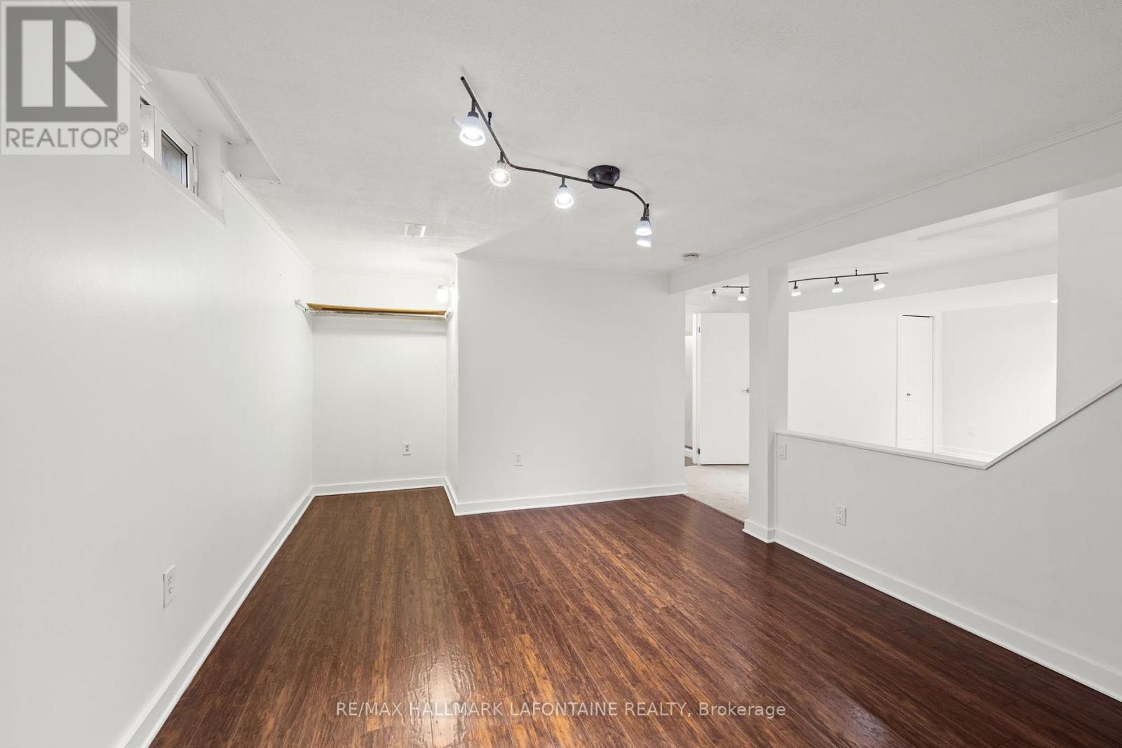 303 Mockingbird Drive