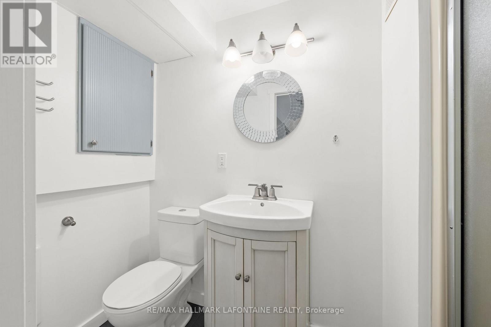 303 Mockingbird Drive