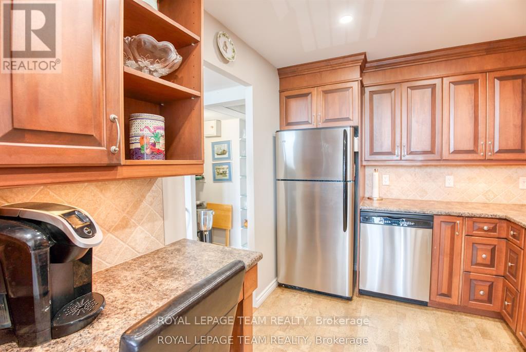 2006 - 1195 Richmond Road