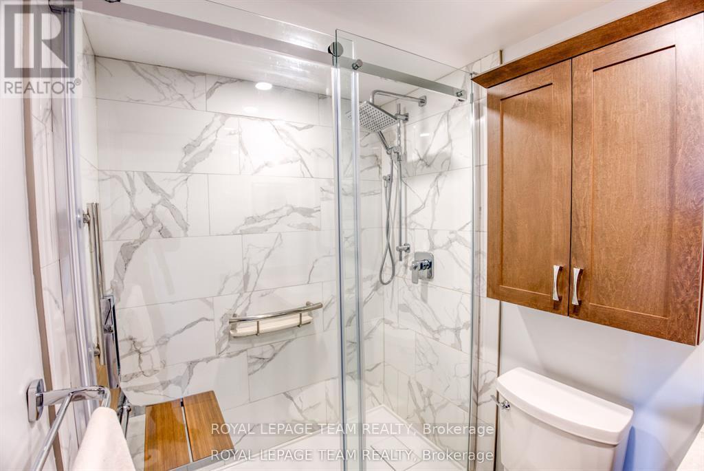 2006 - 1195 Richmond Road