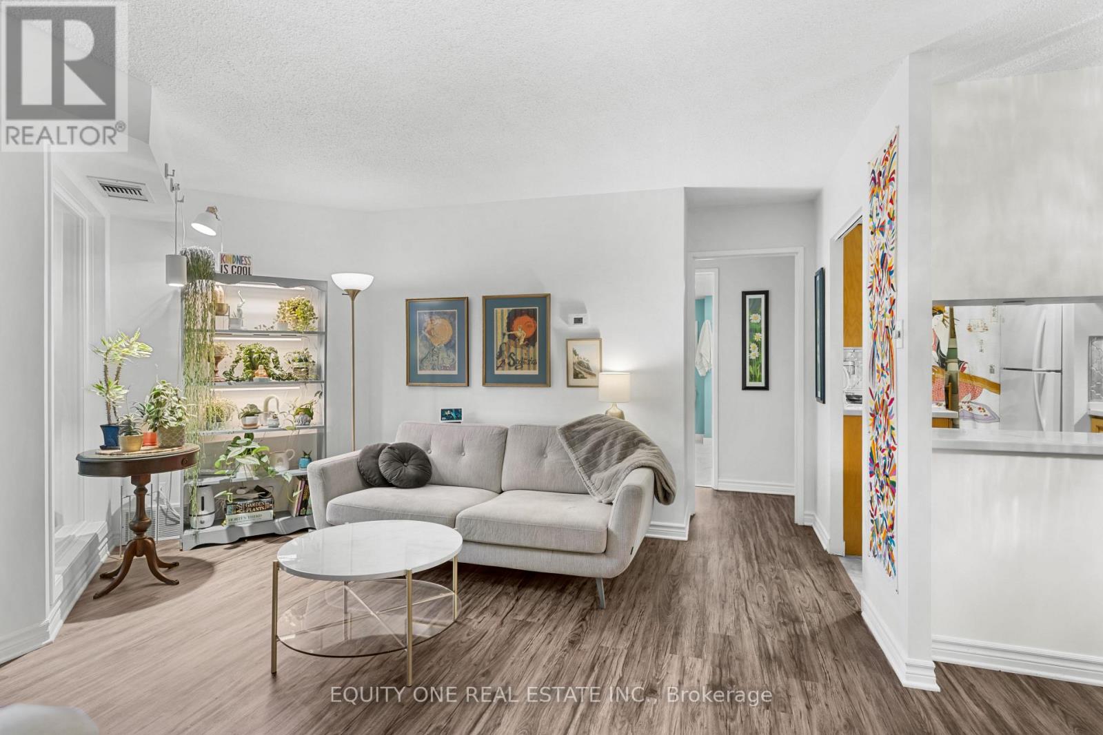 2b - 142 Waverley Street