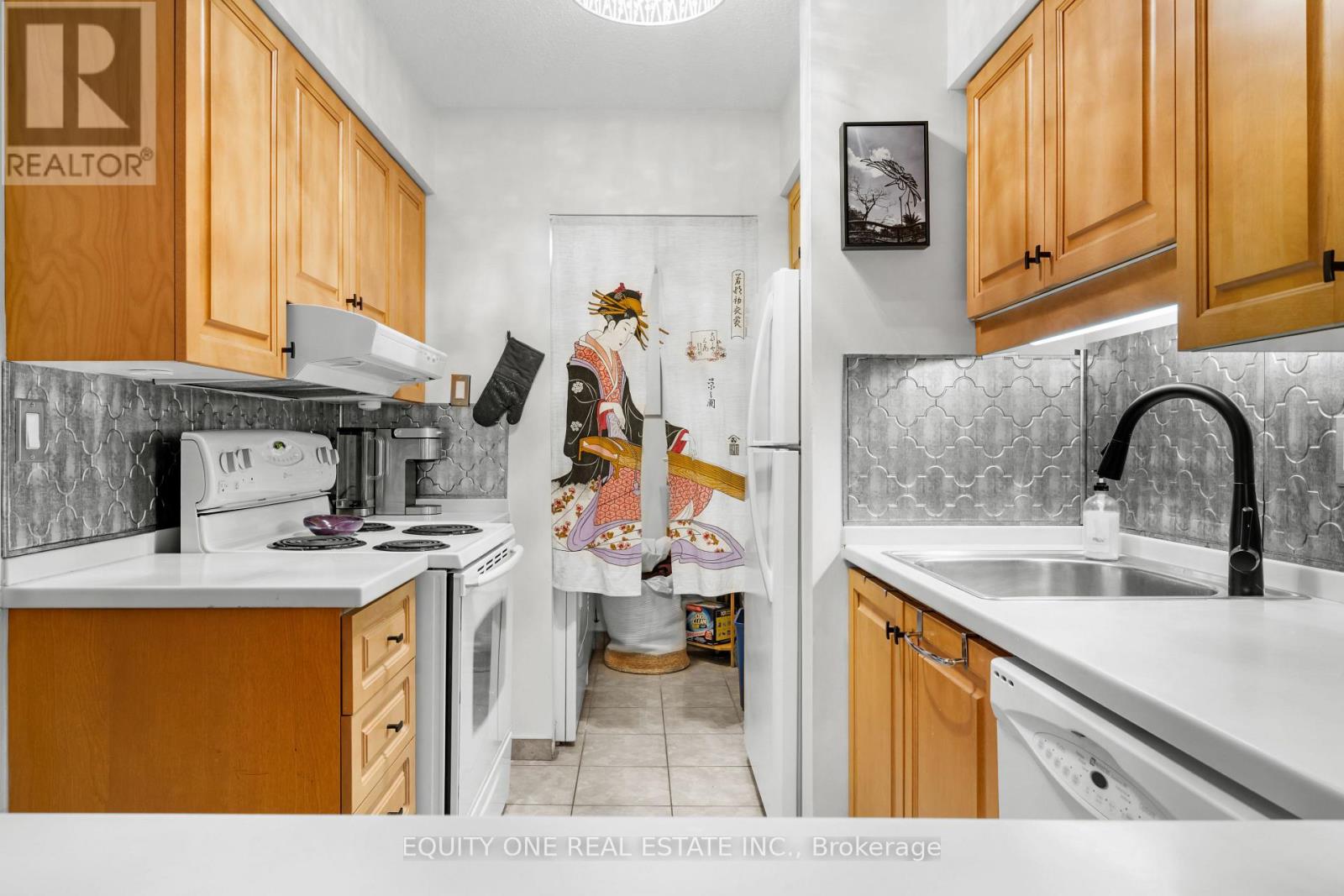 2b - 142 Waverley Street