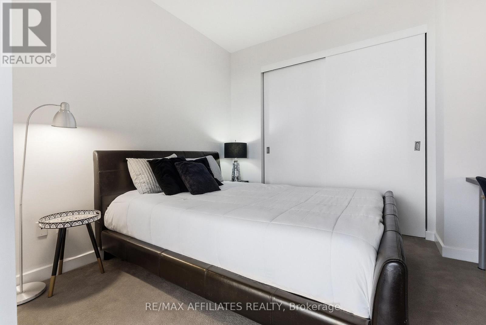 508 - 201 Parkdale Avenue W