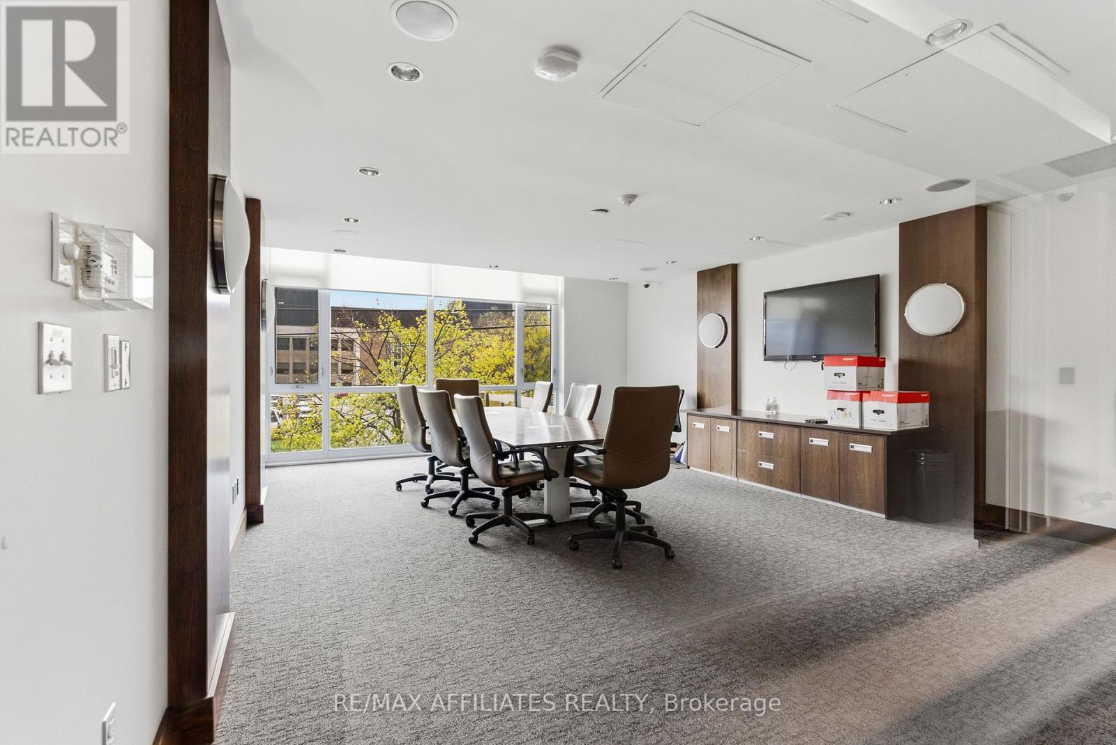 508 - 201 Parkdale Avenue W