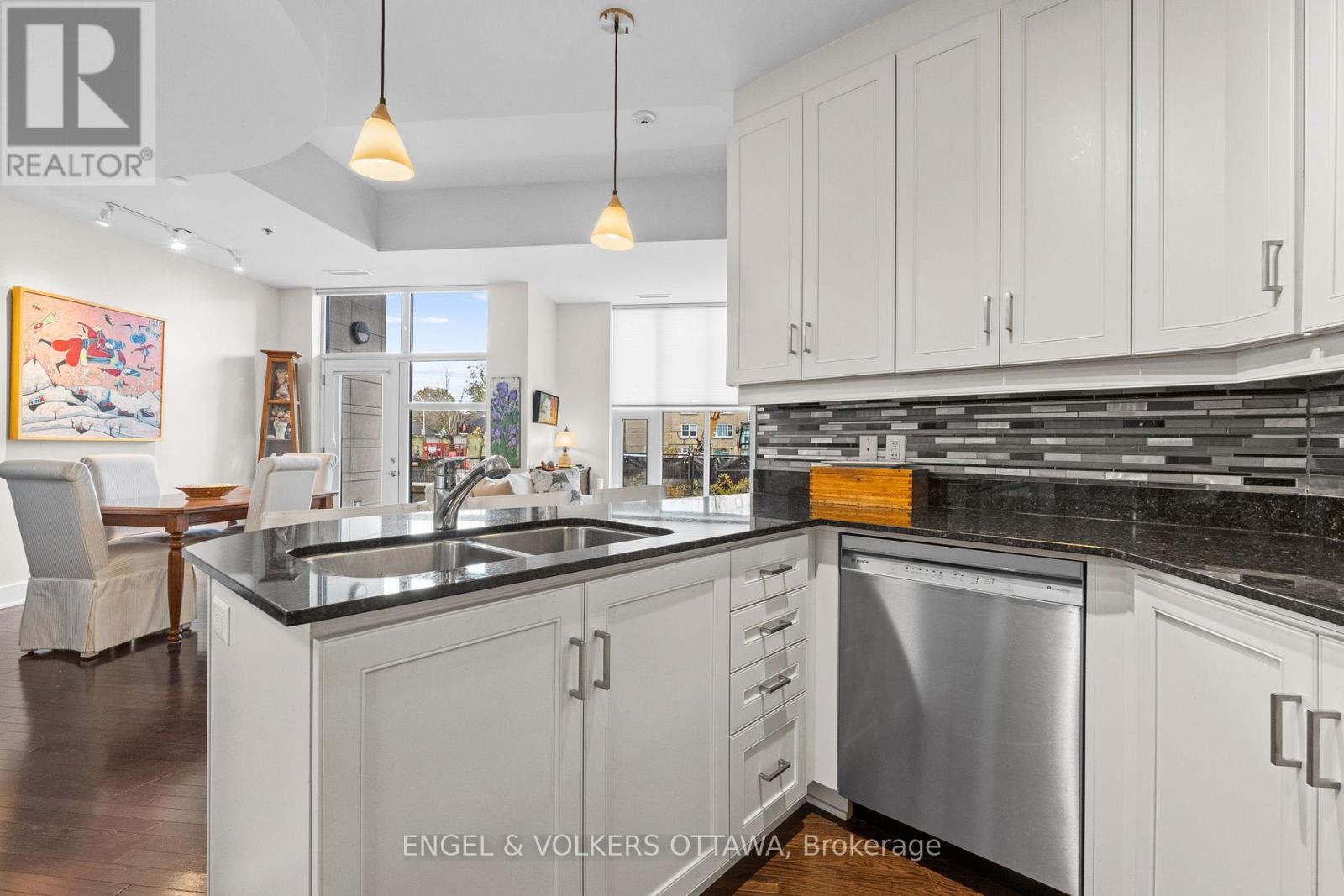 102 - 75 Cleary Avenue