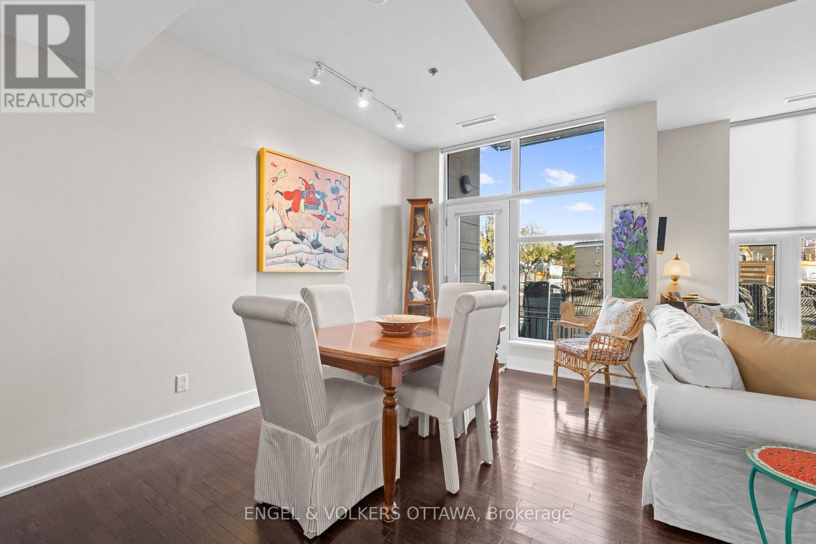 102 - 75 Cleary Avenue