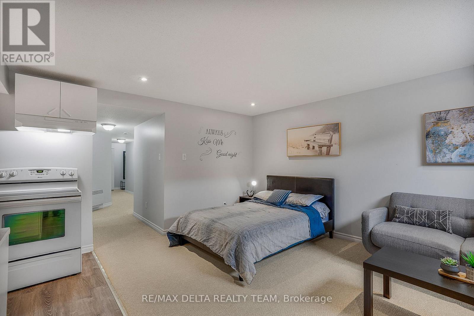 2210 Descartes Street