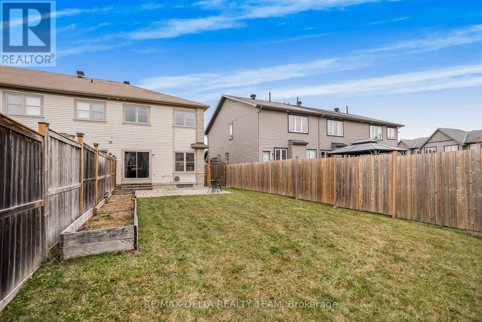 2210 Descartes Street