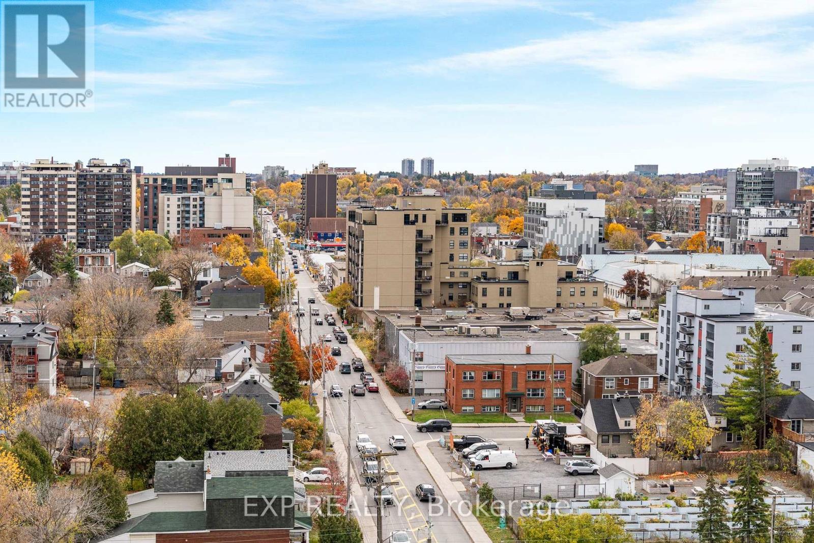 Ph10 - 215 Parkdale Avenue