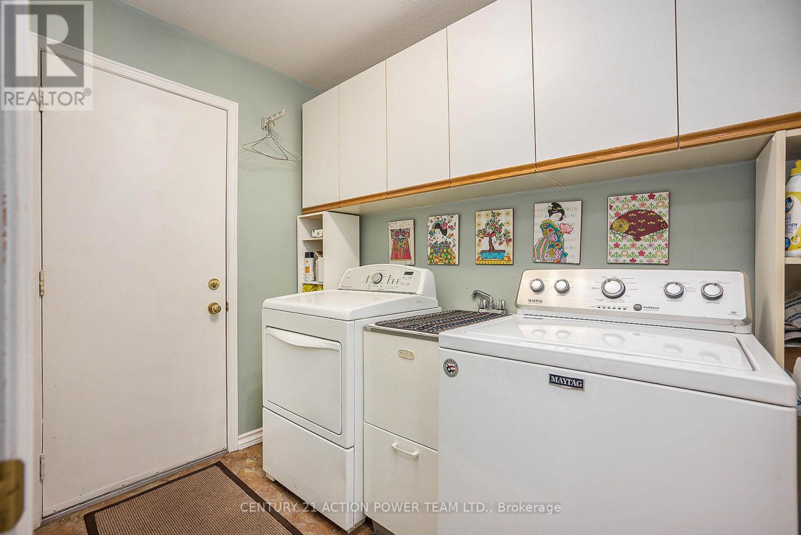 1358 Turner Crescent