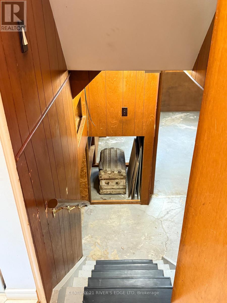 2527 Needham Crescent