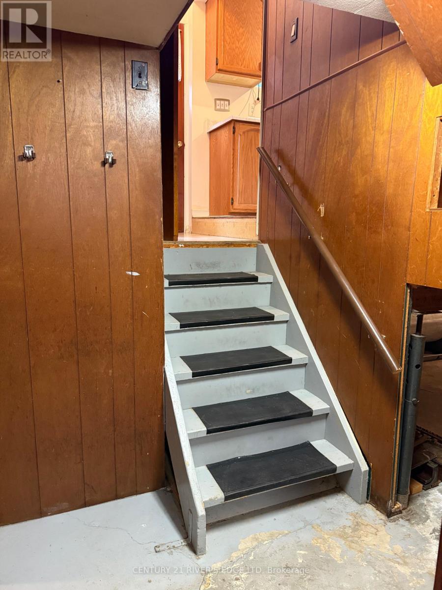 2527 Needham Crescent