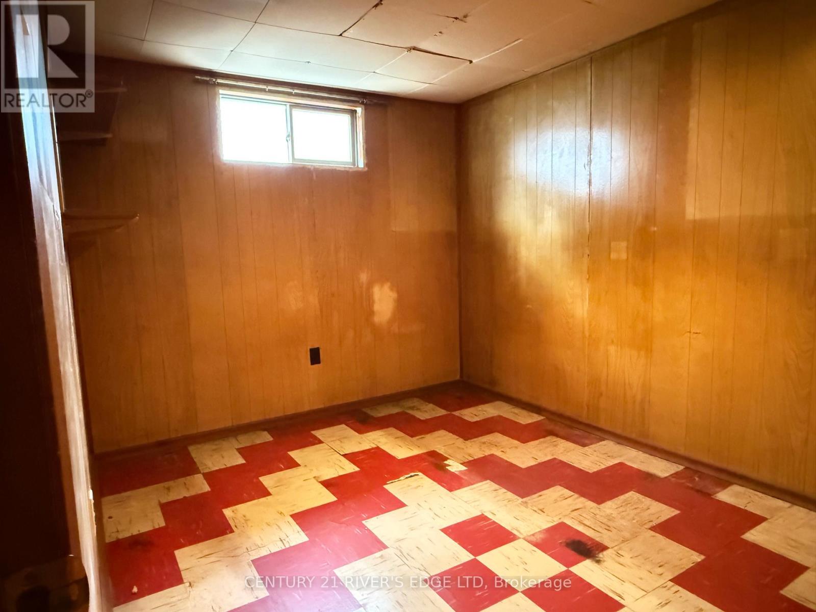 2527 Needham Crescent