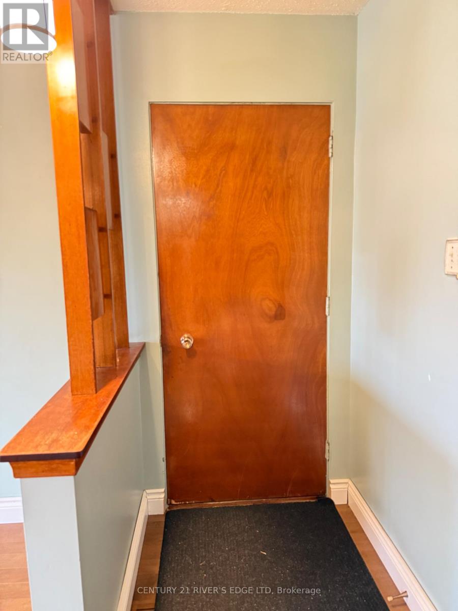 2527 Needham Crescent