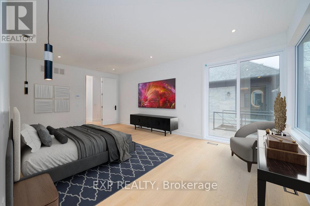 26 Clovelly Road W