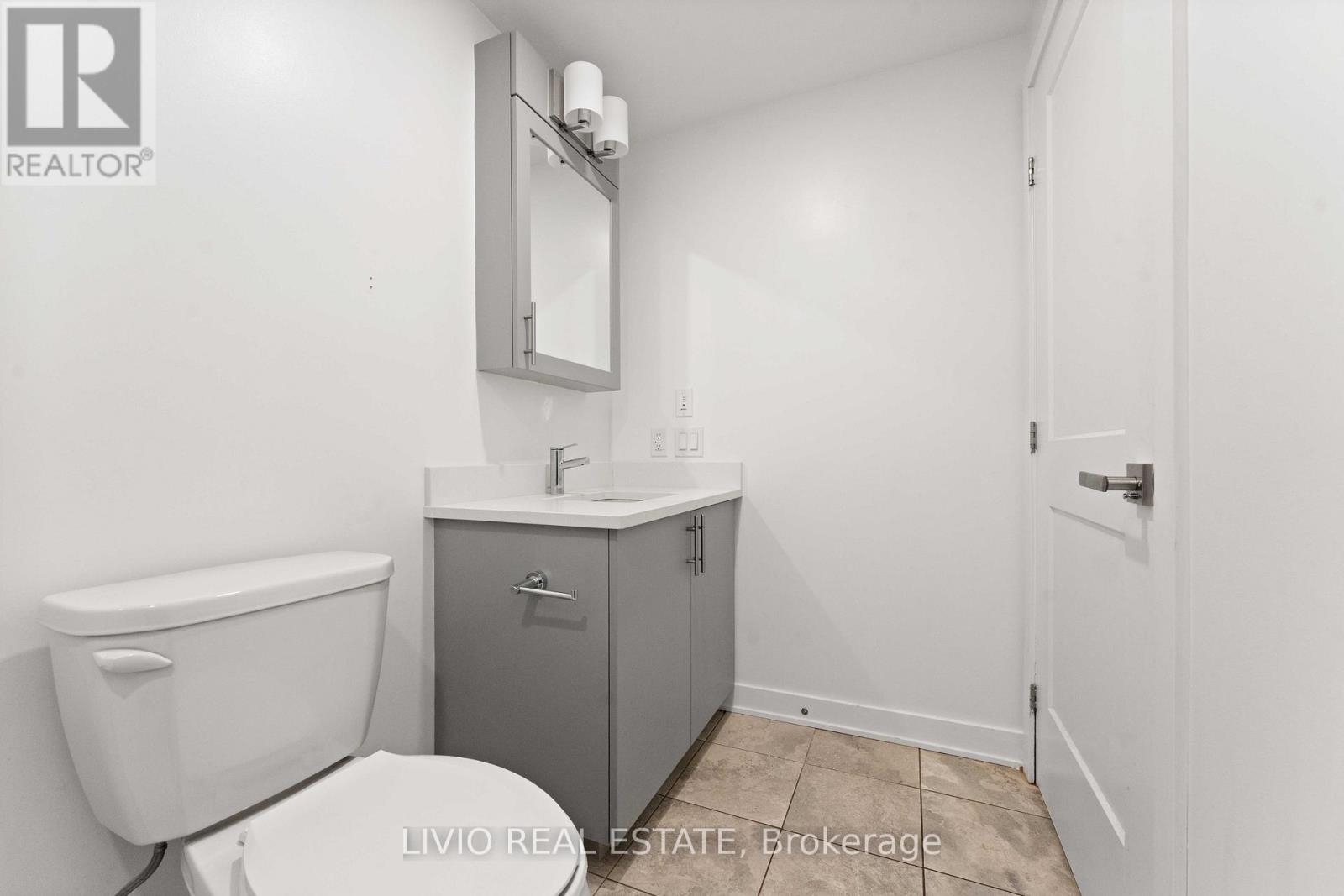 502 - 340 Queen Street Ottawa Street