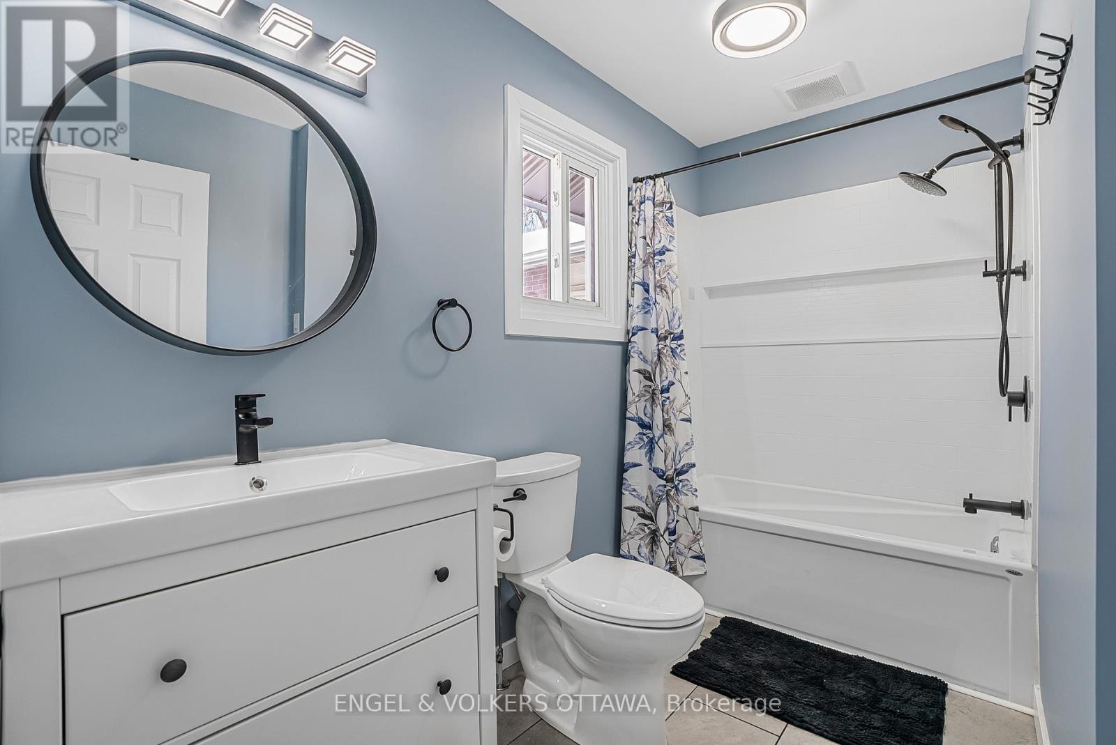 1427 Rosebella Avenue