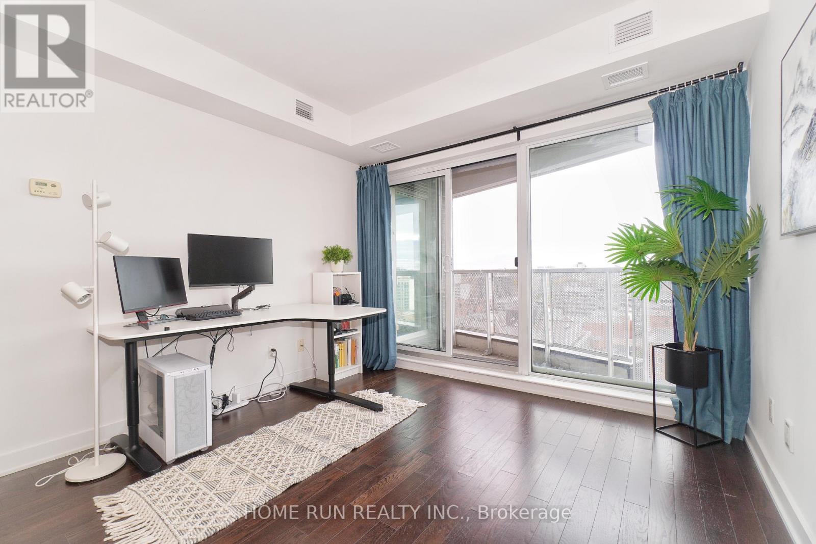 1306 - 40 Nepean Street