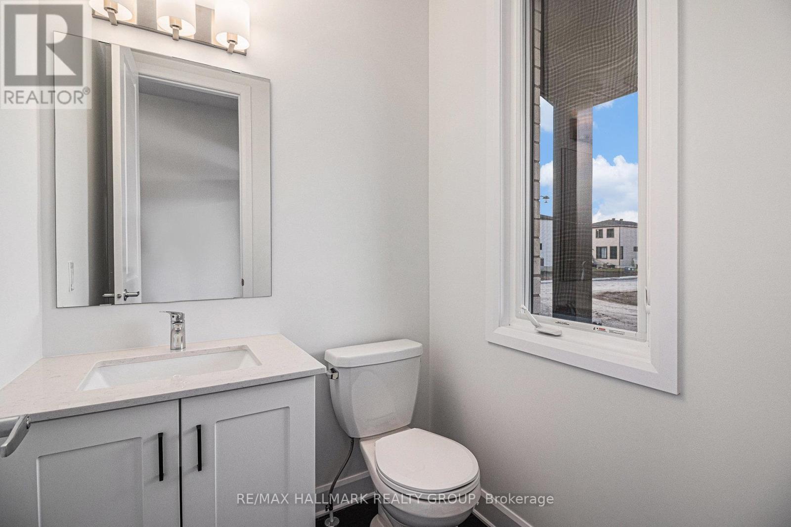 526 Reflection Street