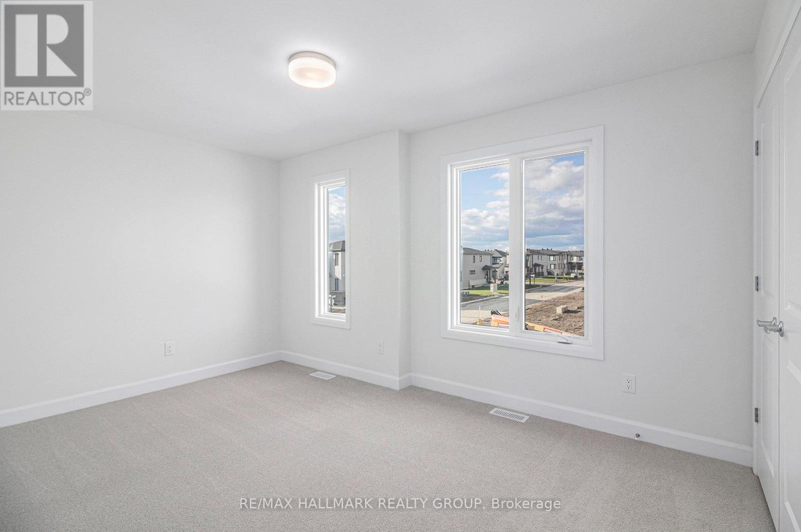 526 Reflection Street