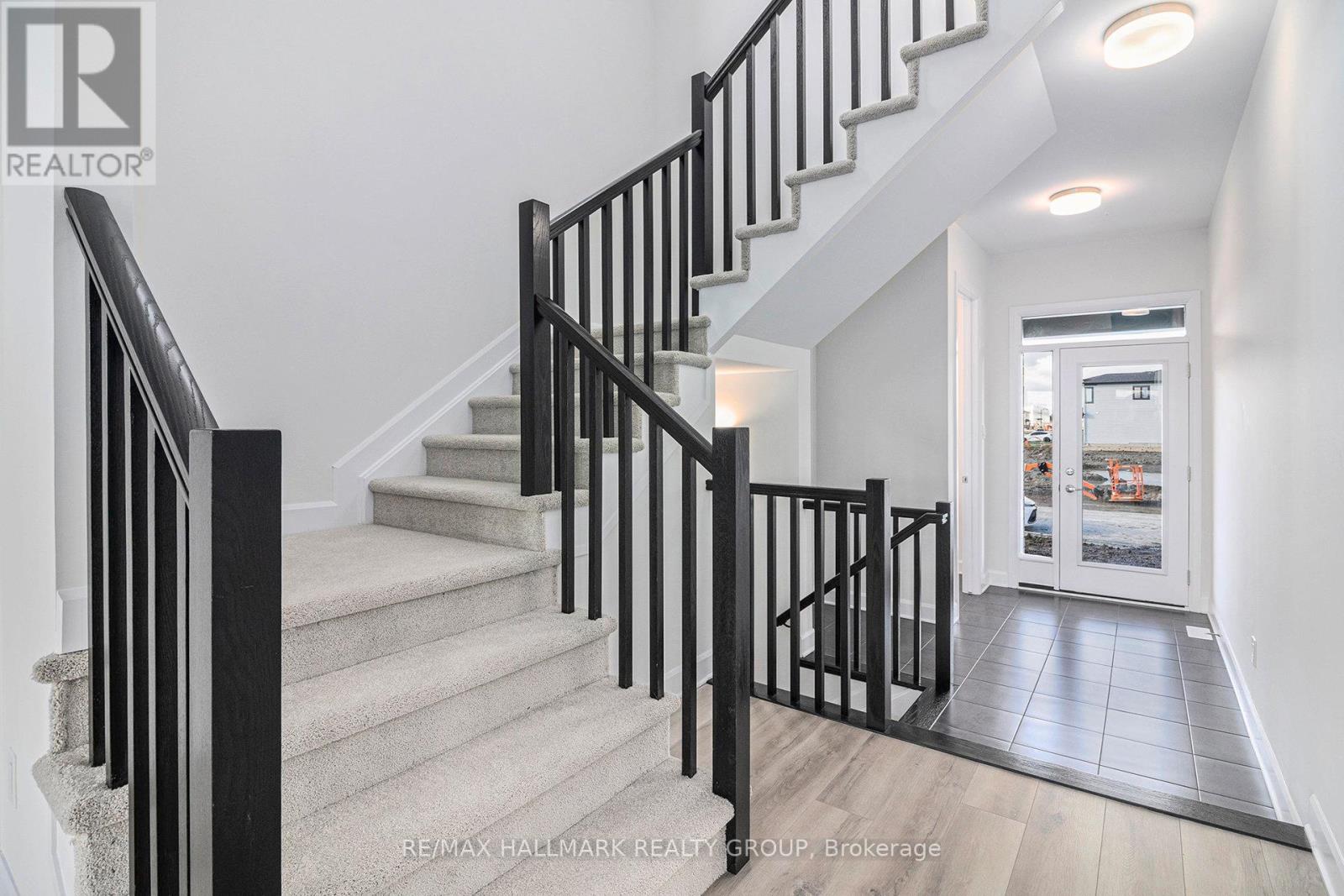 526 Reflection Street