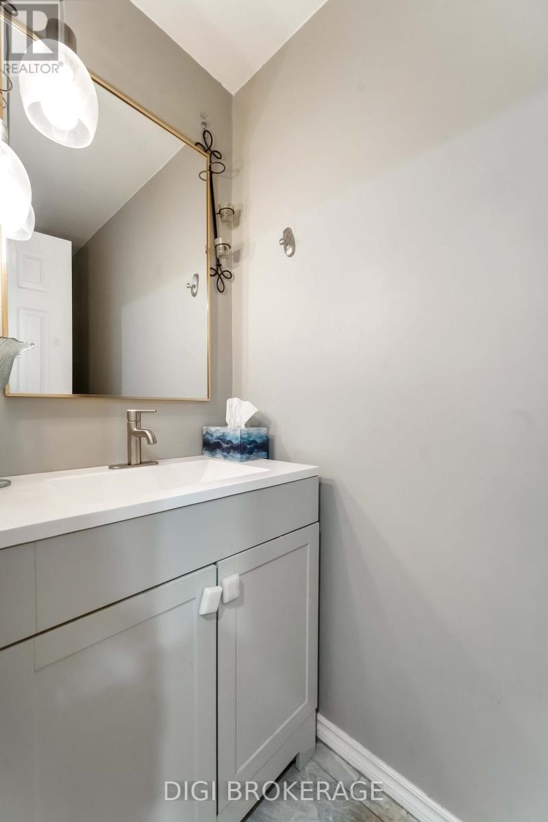 1422 Lassiter Terrace