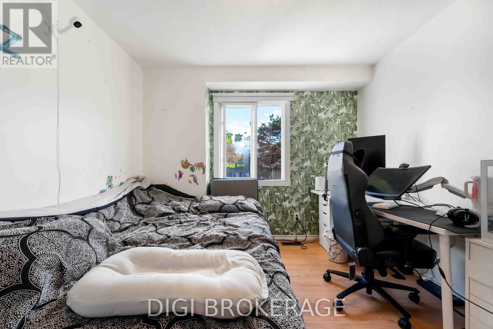 1422 Lassiter Terrace