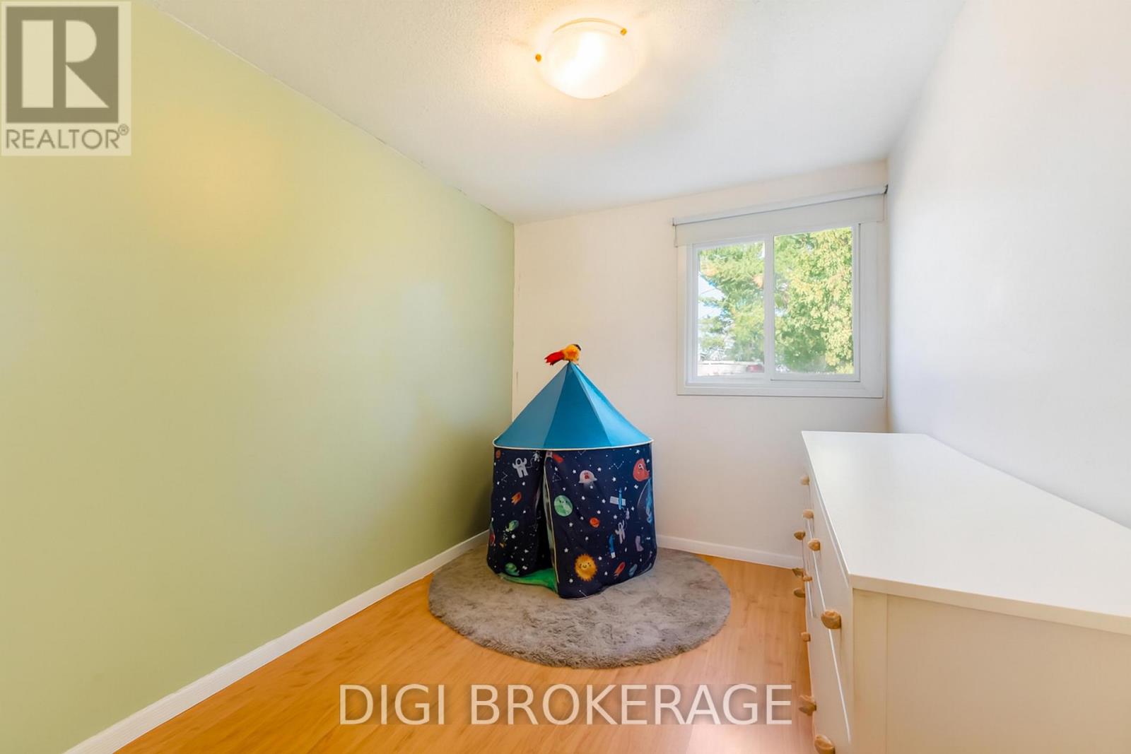 1422 Lassiter Terrace