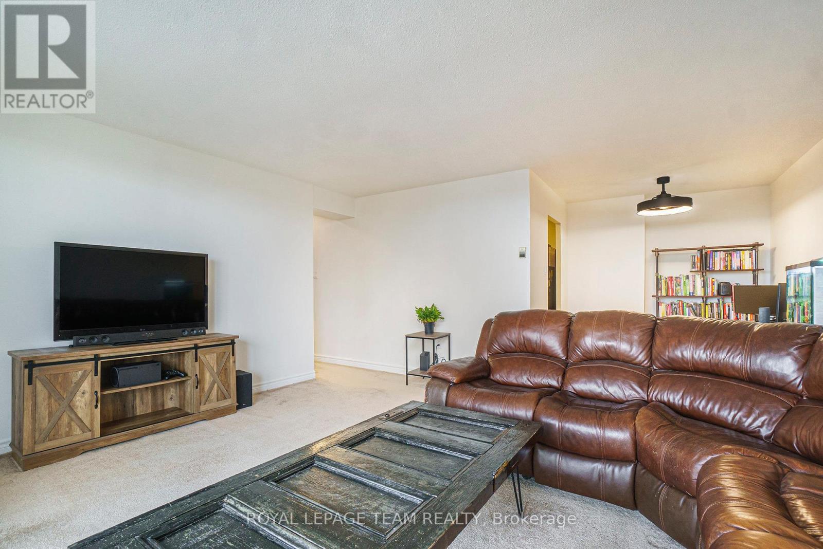 606 - 2400 Virginia Drive