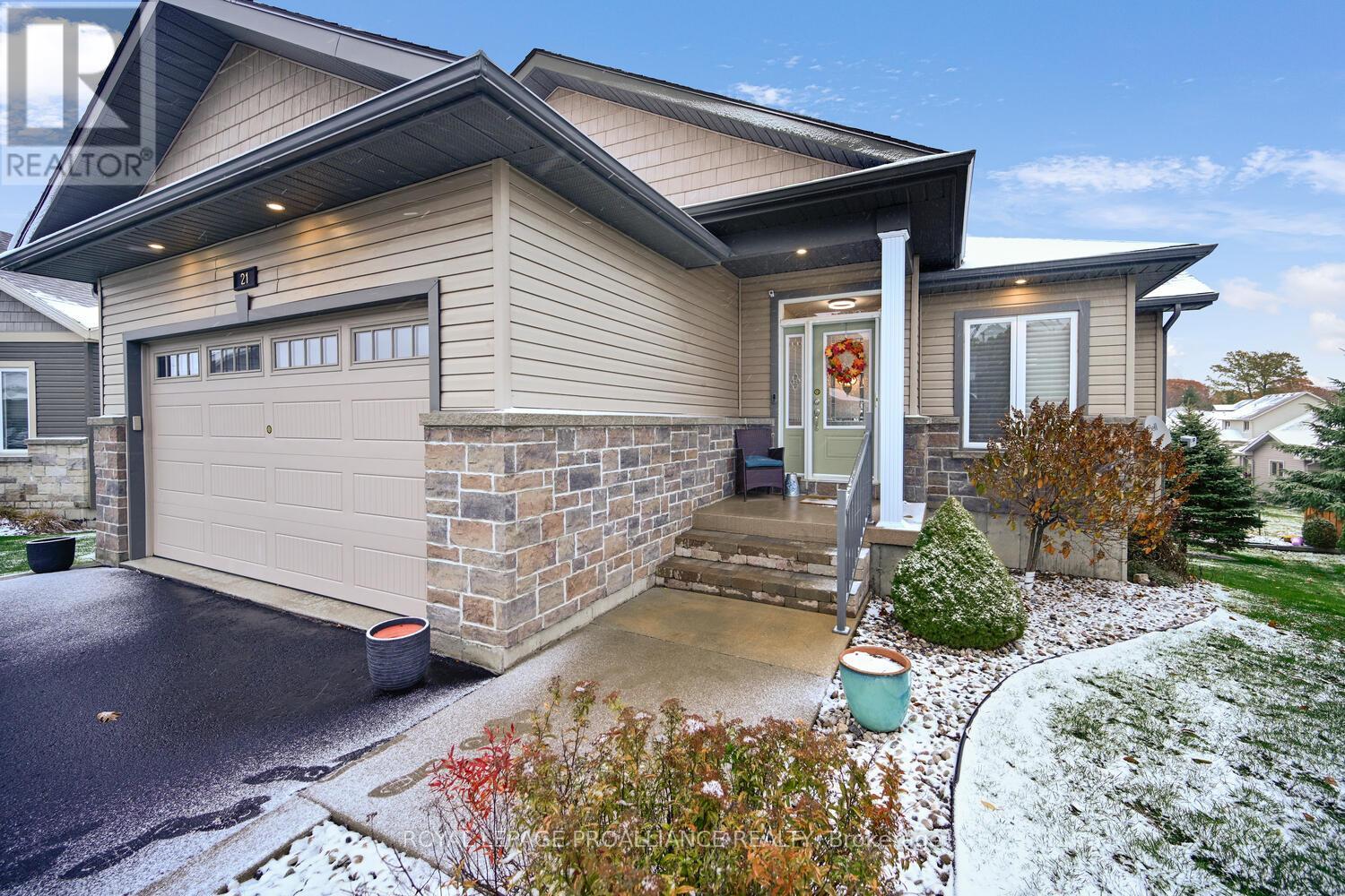 2495 Parkedale Avenue, Unit 2a