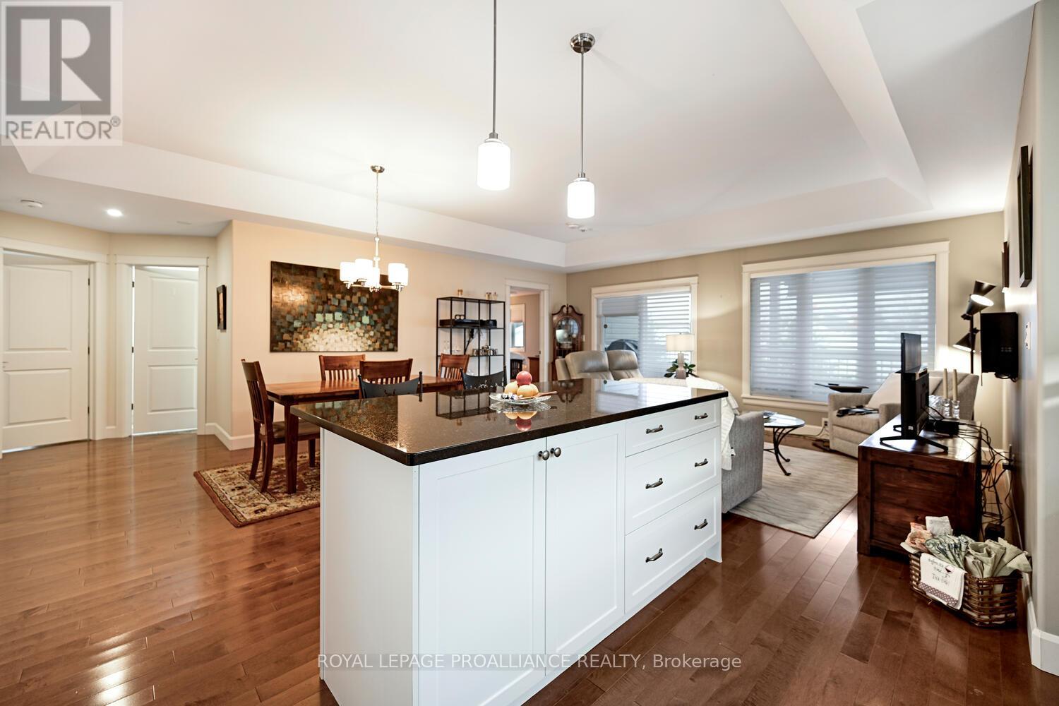 2495 Parkedale Avenue, Unit 2a