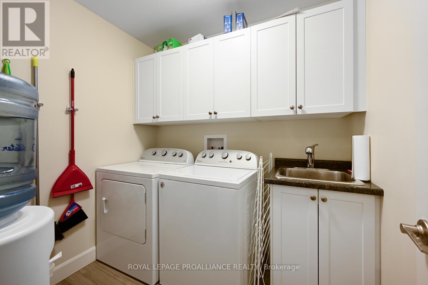 2495 Parkedale Avenue, Unit 2a