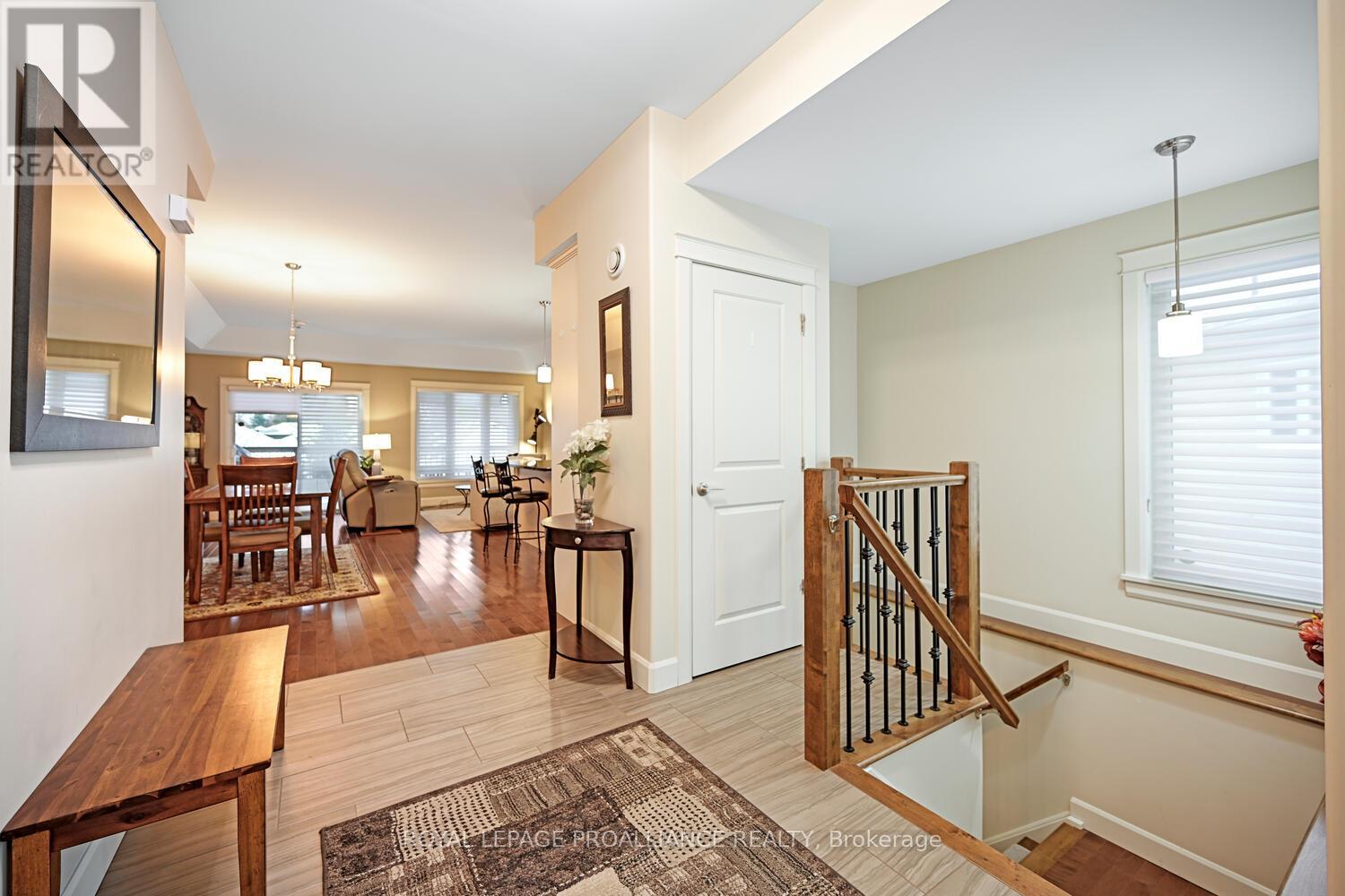 2495 Parkedale Avenue, Unit 2a