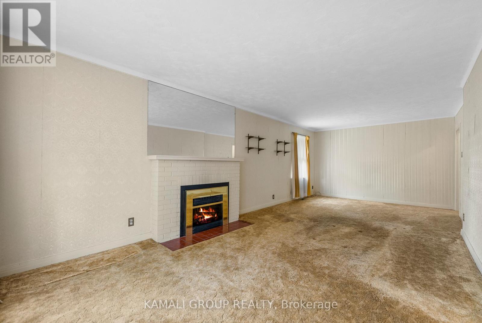 683 Courtenay Avenue