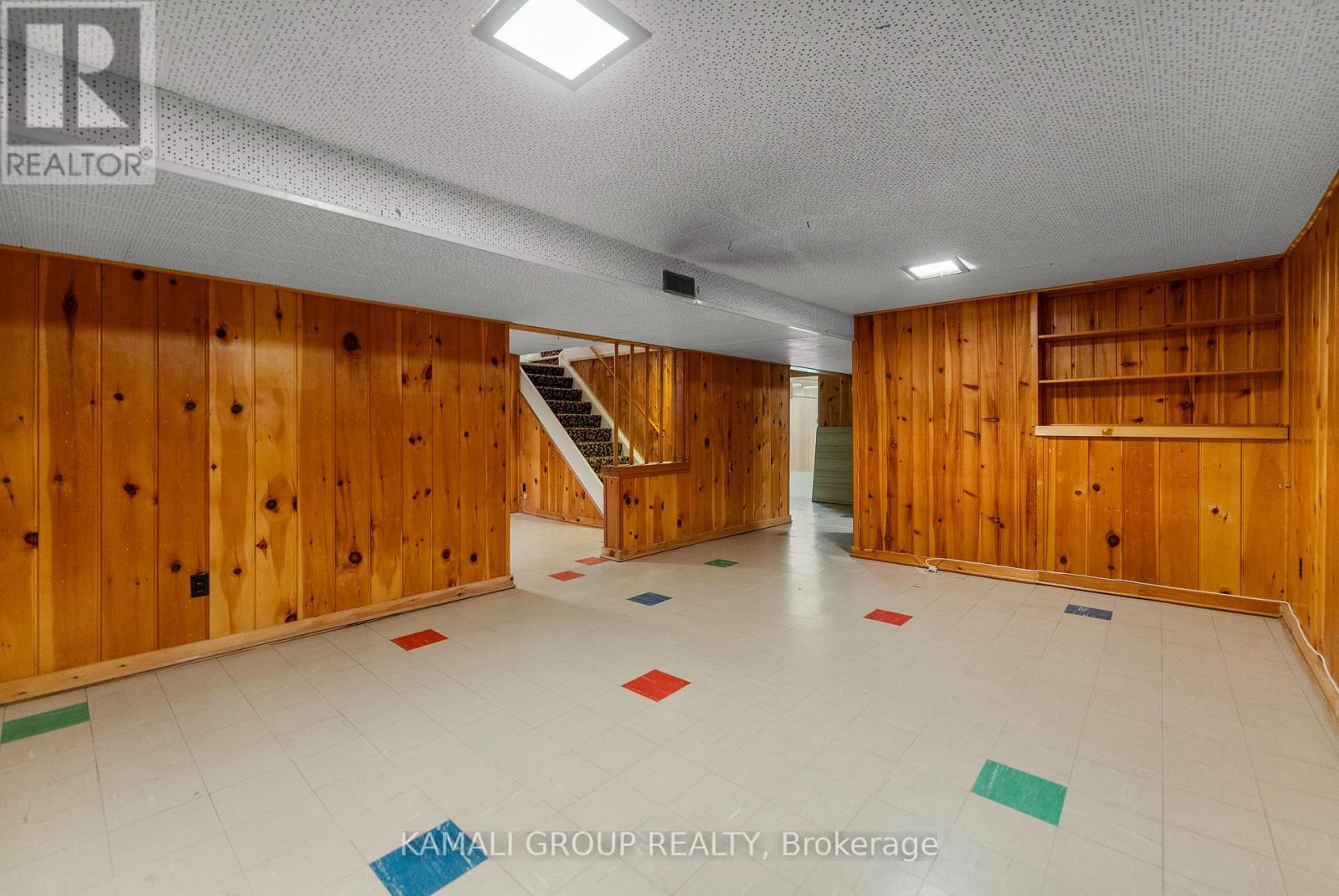 683 Courtenay Avenue