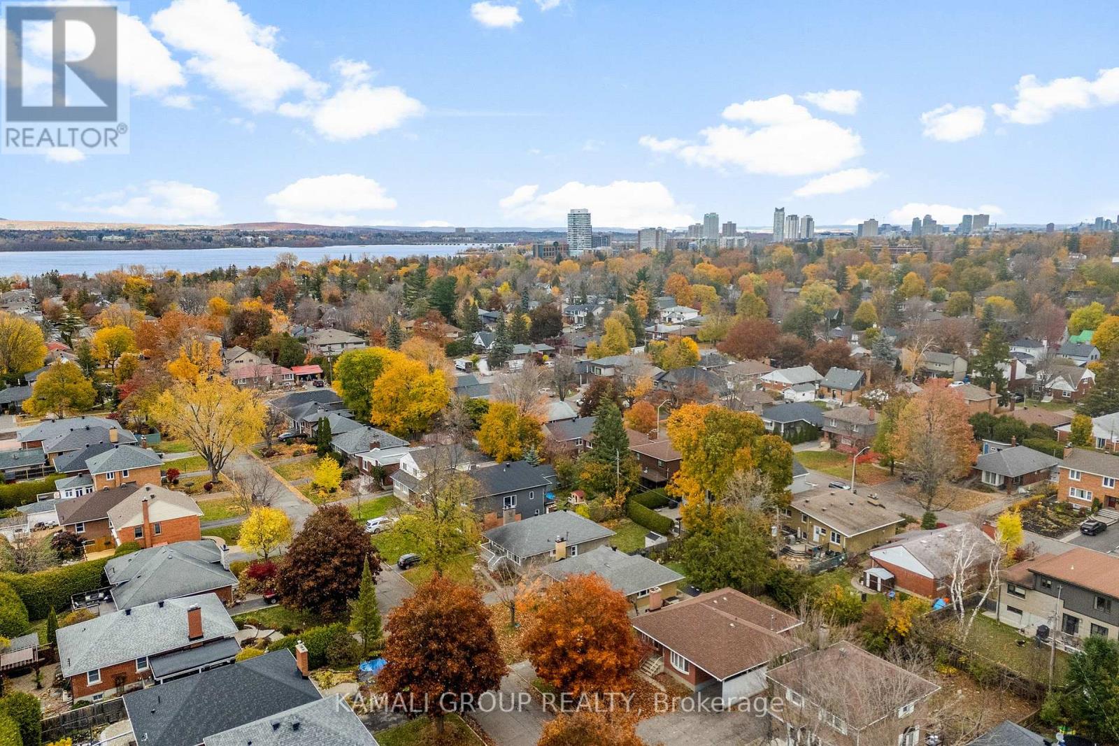 683 Courtenay Avenue