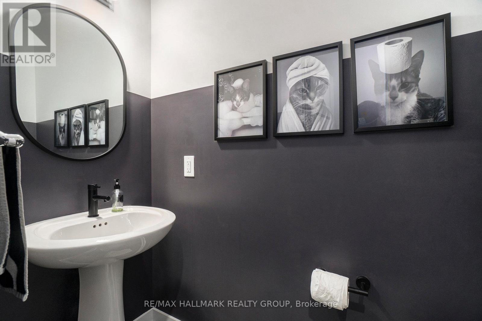 523 Paakanaak Avenue