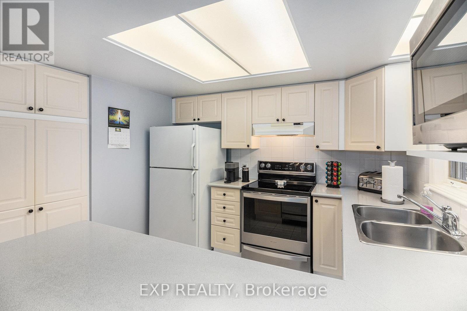 7 Forestglade Crescent