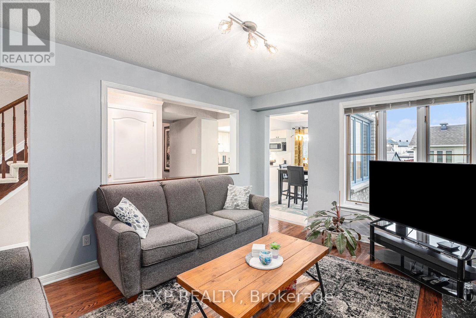 7 Forestglade Crescent