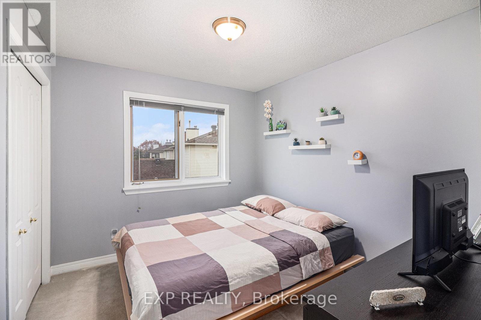 7 Forestglade Crescent