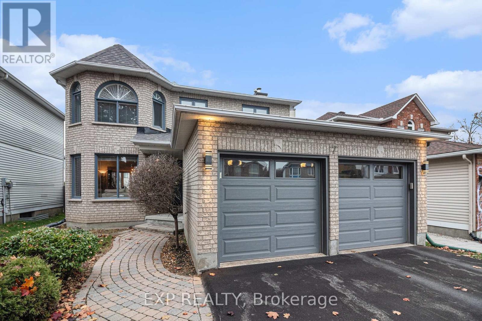 7 Forestglade Crescent